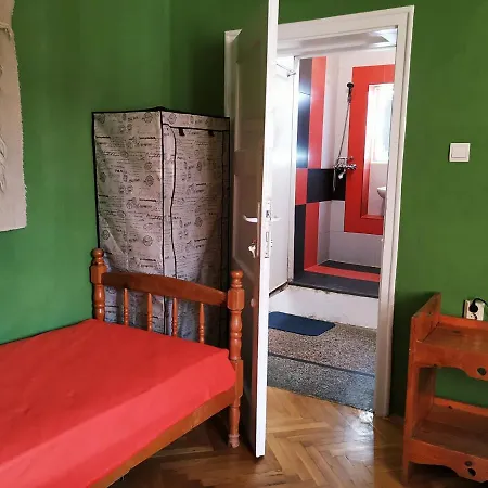Parking Included Super Center Guest house